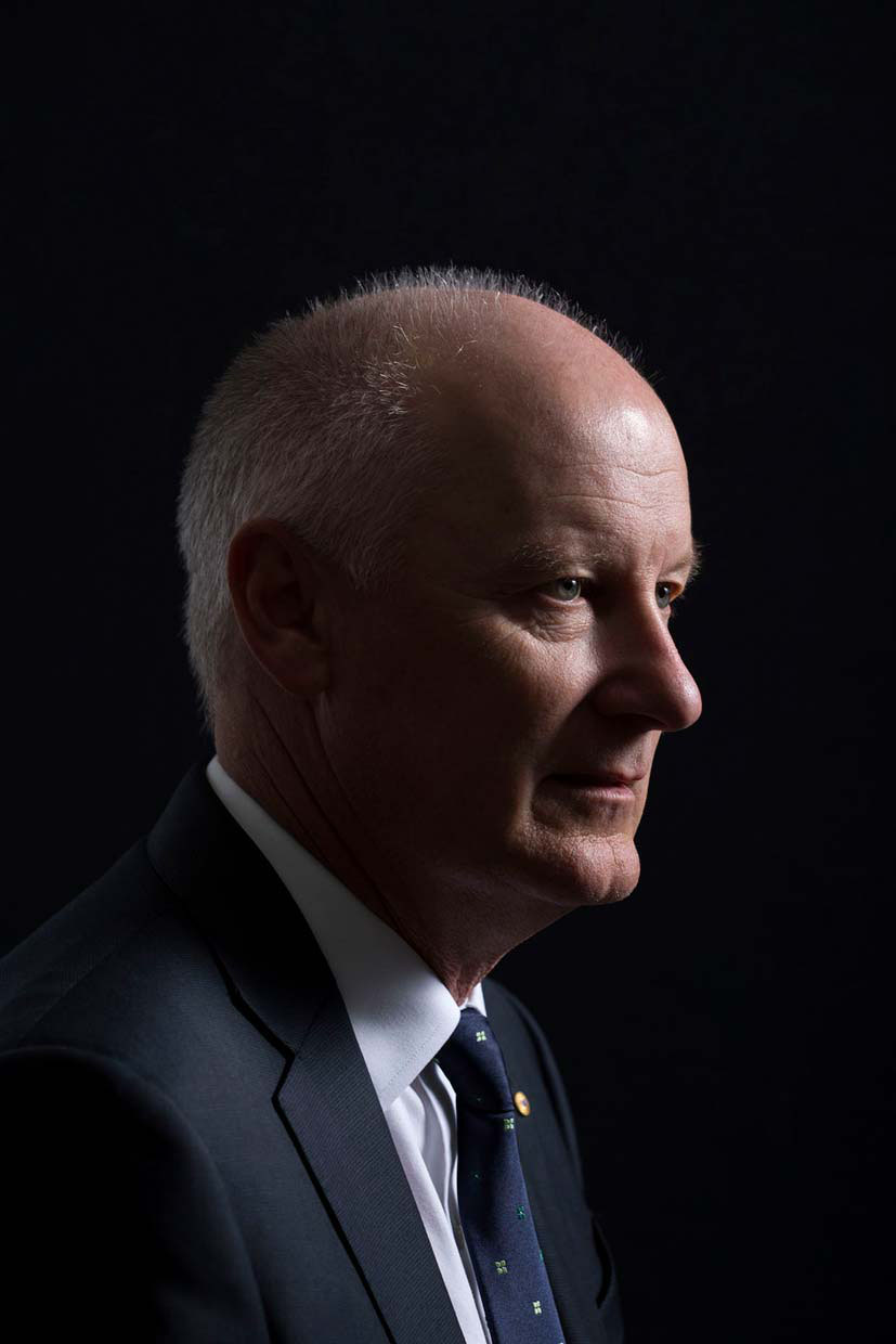 Richard Goyder, Chairman - QANTAS and  Woodside - classic and eye-catching corporate portraiture. International corporate portraiture by Perth based photographer 